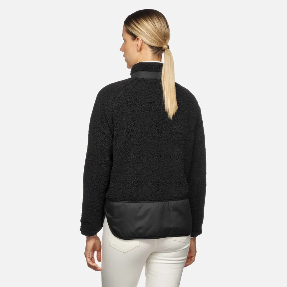 SWEATER WOMAN