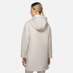 SWEATER WOMAN