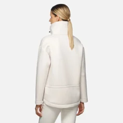 SWEATER WOMAN