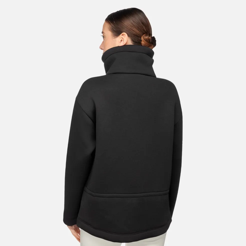 SWEATER WOMAN