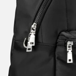 TRAVEGGY Z MAN
